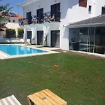 Casa Pallet (adults Only) 4*