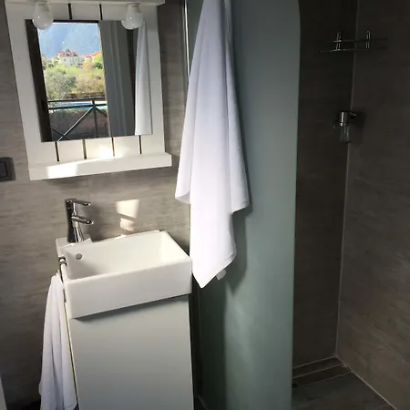 Casa Pallet (adults Only) מלון 4*